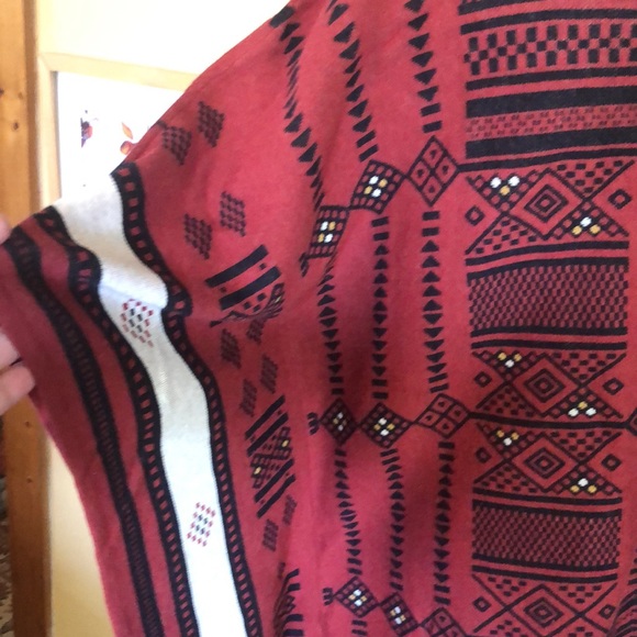 TASSO ELBA Collection Size OSFA
Poncho 100% Cotton Overhead V-Neck $119 NEW - Picture 9 of 16